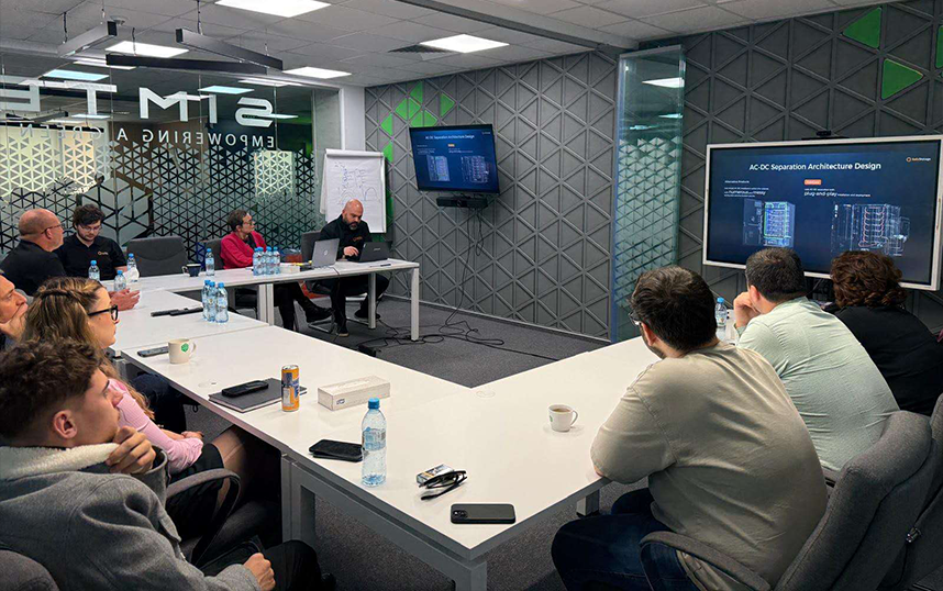 SIMAI Technology și Simtel Team S.A. Discută despre viitorul stocării de energie comercială și industrială